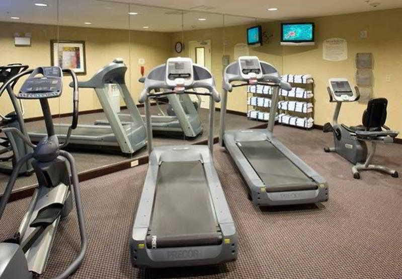 Towneplace Suites By Marriott San Antonio Airport Экстерьер фото
